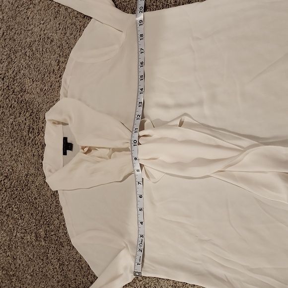 Ann Taylor Blouse - Picture 5 of 6